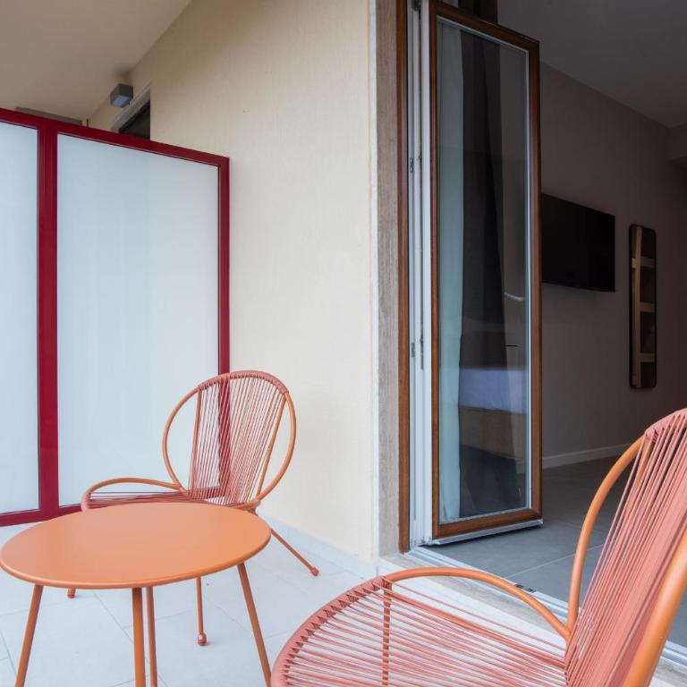 Il Pumo - Apulian Rooms Bari Savoia - Double Room with Balcony - 12