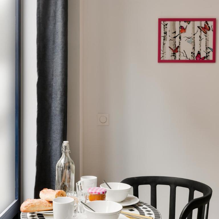 Studio "Café Papillon"-Paris 15 - Studio Supérieur - 9