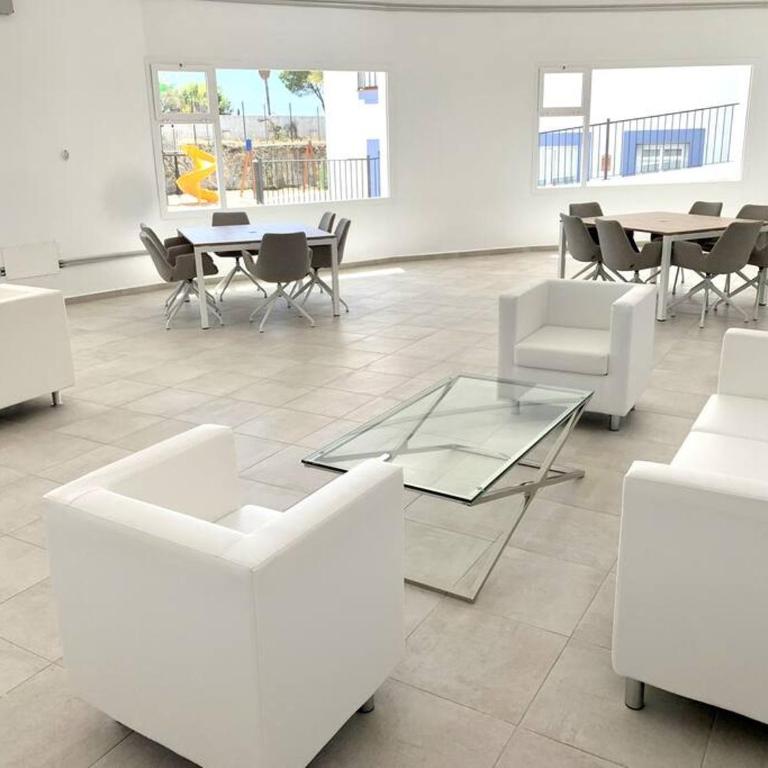 Paradise- Getaway - Golf - Spa - 6 pools -sea views 3702 - Three-Bedroom Apartment - 9