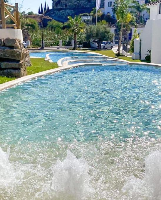 Paradise- Getaway - Golf - Spa - 6 pools -sea views 3702 - Three-Bedroom Apartment - 19