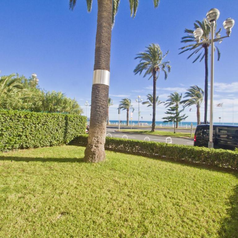 Garden Floor Condo with Promenade Sea View - Appartement - Rez-de-Chaussée - 4