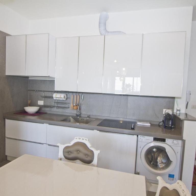 Garden Floor Condo with Promenade Sea View - Appartement - Rez-de-Chaussée - 14