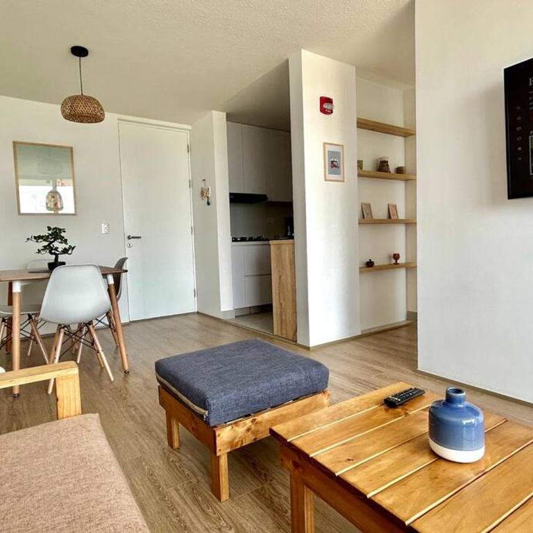 Departamento de playa con piscinas en condominio - Three-Bedroom Apartment - 5