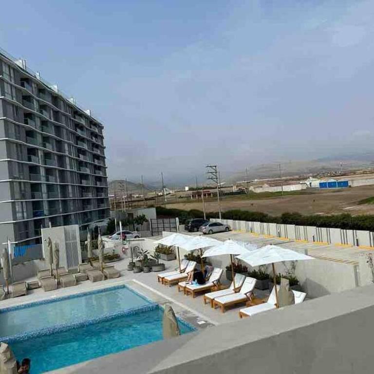 Departamento de playa con piscinas en condominio - Three-Bedroom Apartment - 28