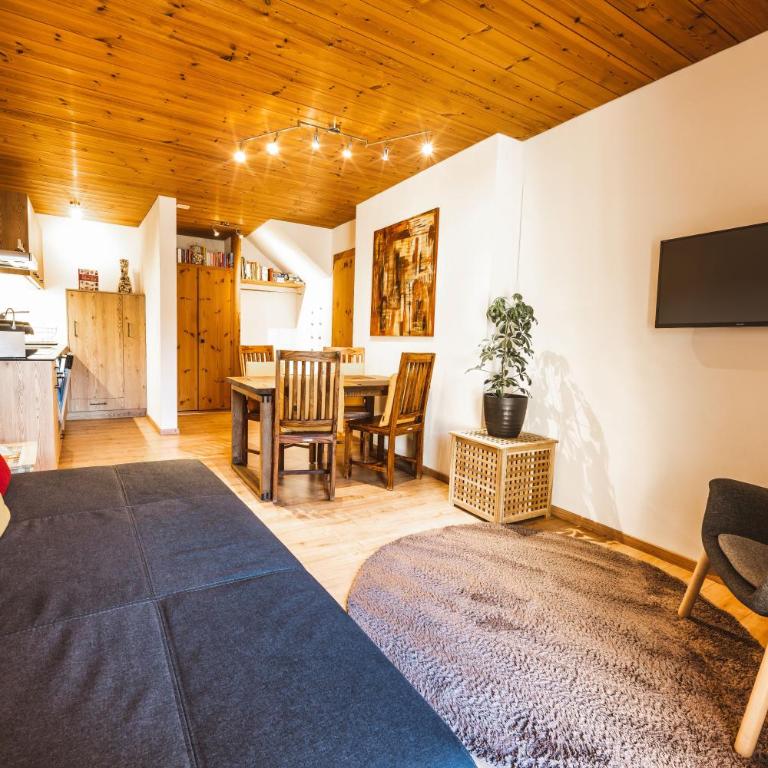 Ferienwohnung 1 2 3 (Curuna) - Apartment mit 2 Schlafzimmern - 5