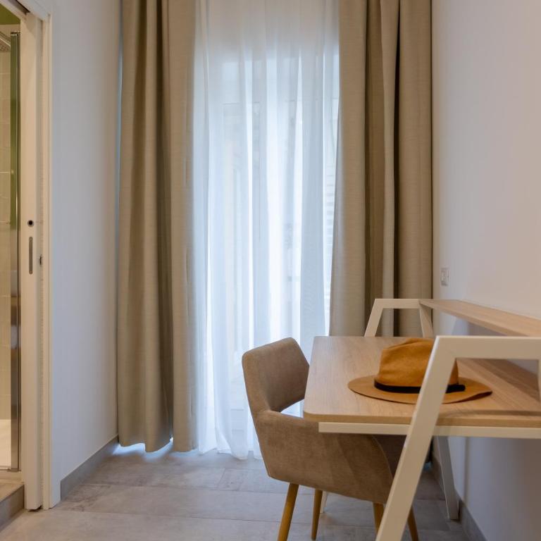 633 APPIA DESIGN ROOM - Double Room with Private Bathroom - 4