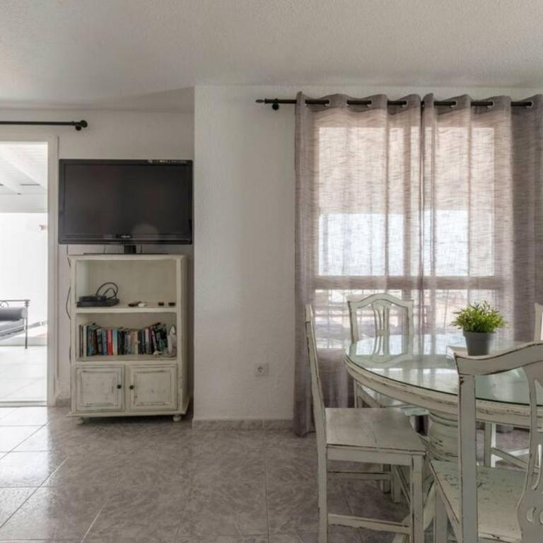 Villa Remos with Beachfront Views Private Heated Pool Fast Wifi BBQ by Amazzzing Travel - Villa - 13