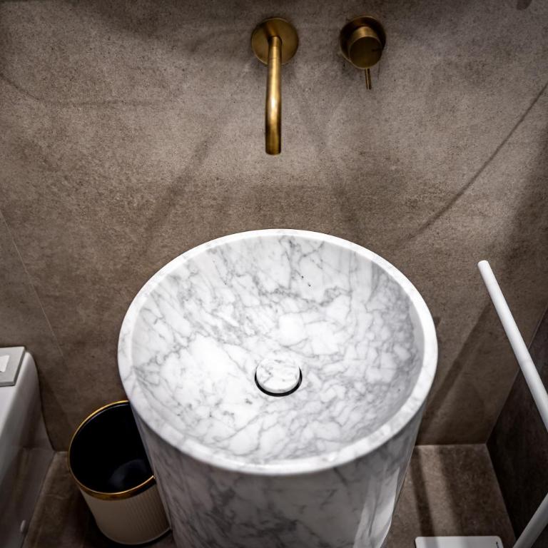 Le Torri by Dimora Collection - 18th-Century Palazzo Suites in Florence - Adults Only - Junior Suite Deluxe - 8