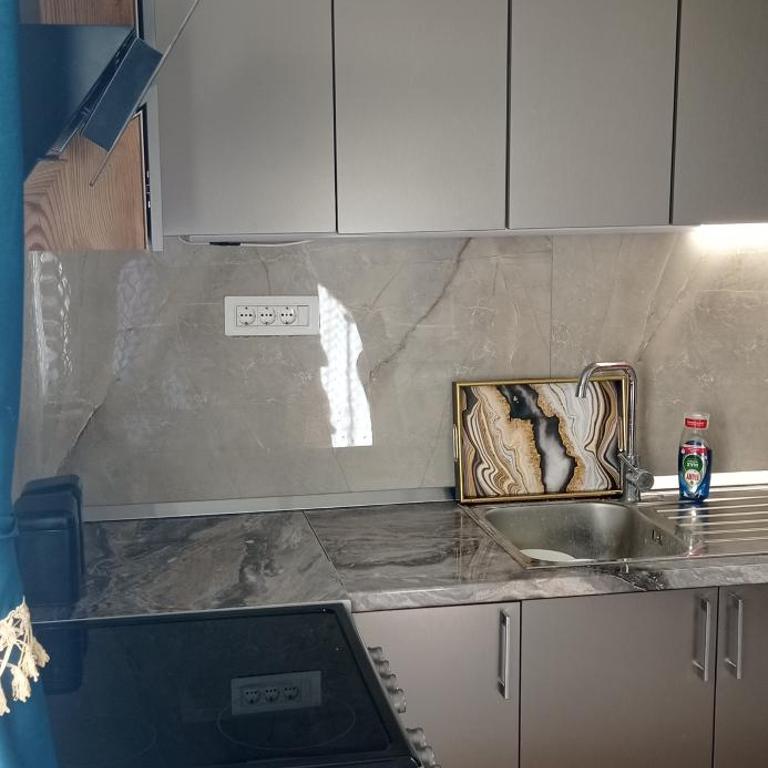 Topli dom - Two-Bedroom Apartment - 17