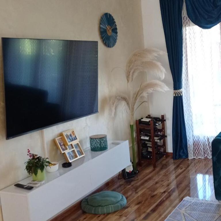 Topli dom - Two-Bedroom Apartment - 26