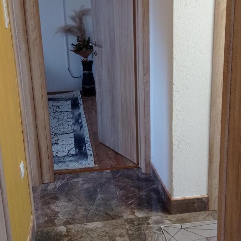 Topli dom - Two-Bedroom Apartment - 37