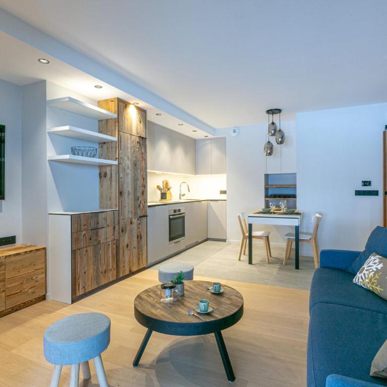 Cocon intime avec WiFi, garage, et accès direct aux pistes dans résidence neuve à Val d'Isère - FR-1-694-339 - Appartement - 1