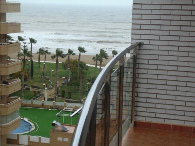 Apartamentos varios con 2 dorm en Marina Dor , la playa de Amplaries 47 , vista lateral al mar - Apartamento de 2 dormitorios - 14