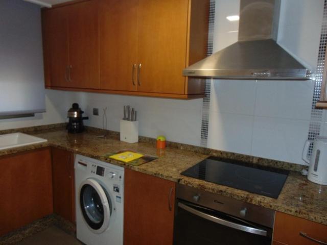 Apartamentos varios con 2 dorm en Marina Dor , la playa de Amplaries 47 , vista lateral al mar - Apartamento de 2 dormitorios - 18