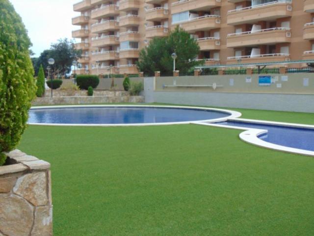 Apartamentos varios con 2 dorm en Marina Dor , la playa de Amplaries 47 , vista lateral al mar - Apartamento de 2 dormitorios - 26