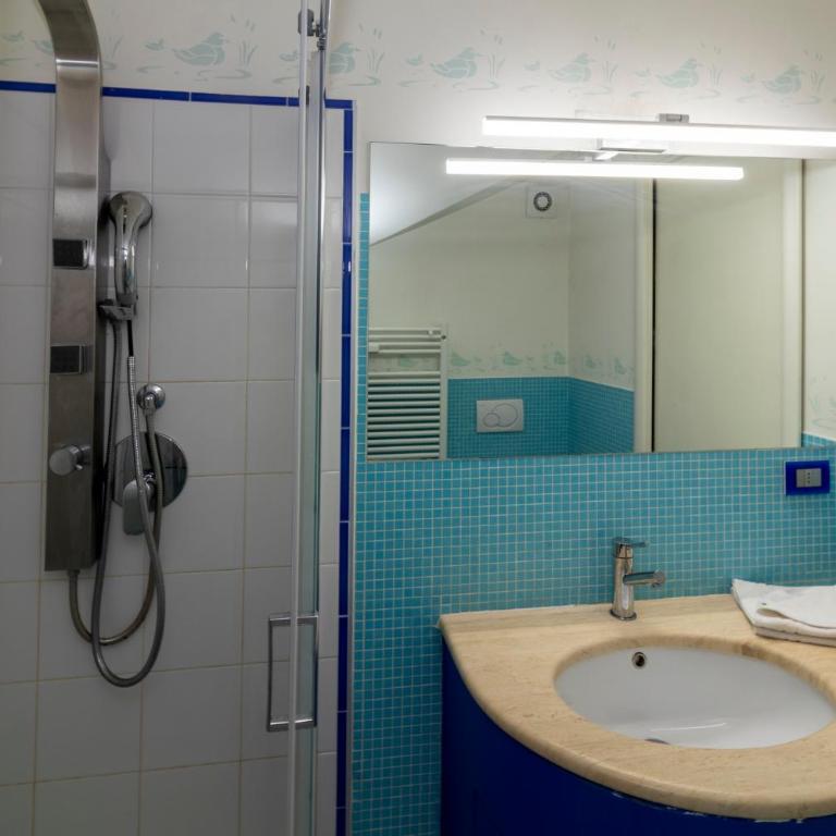 Garage privato - Esclusivo duplex in centro a Torino - Two-Bedroom Apartment - 16