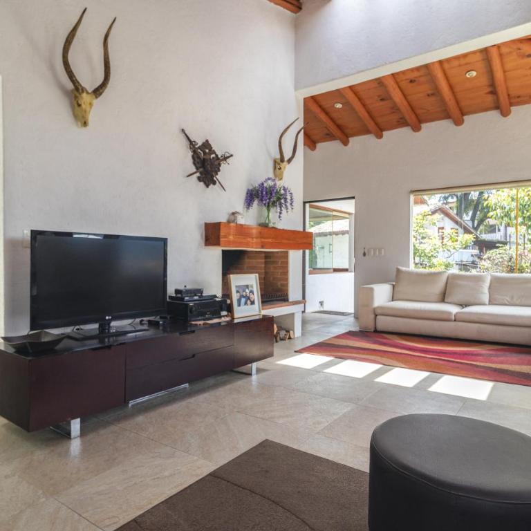 Top location with private pool - Vacation Home - 38