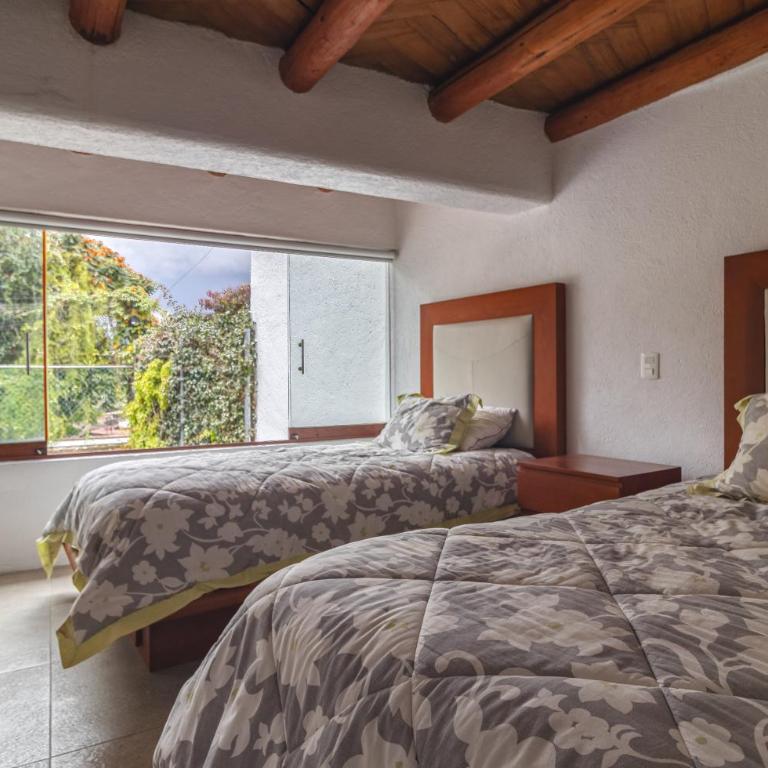 Top location with private pool - Vacation Home - 55