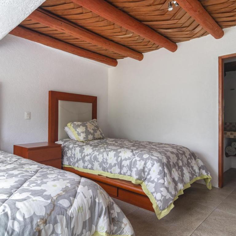 Top location with private pool - Vacation Home - 63