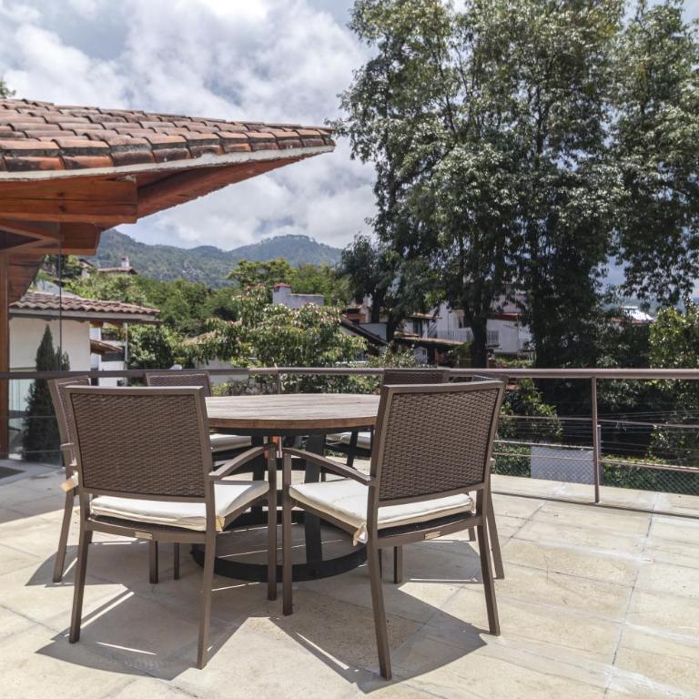 Top location with private pool - Vacation Home - 58