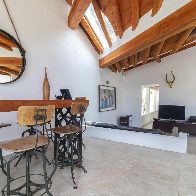 Top location with private pool - Vacation Home - 68