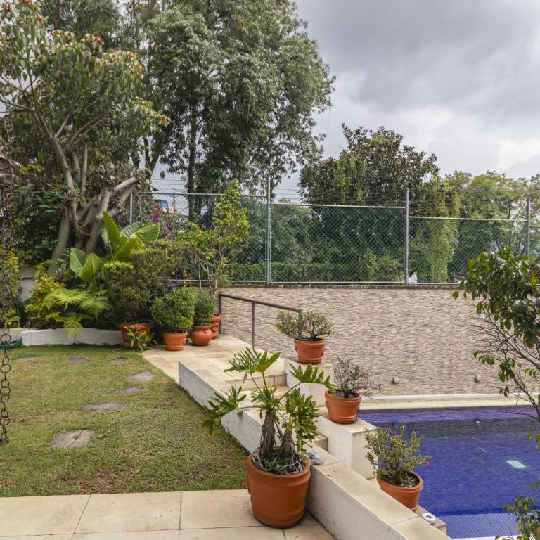 Top location with private pool - Vacation Home - 85