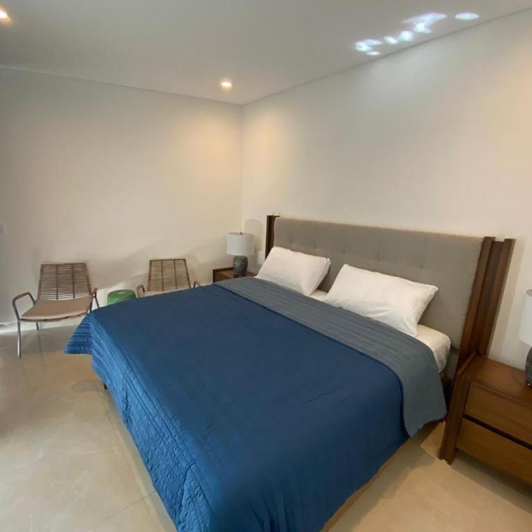 Camino al Mar Apartment with Amazing View of the Ocean, Beach and Swimming Pool - Three-Bedroom Apartment - 4