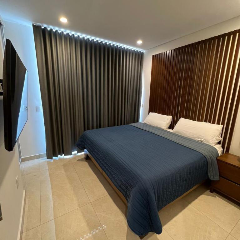 Camino al Mar Apartment with Amazing View of the Ocean, Beach and Swimming Pool - Three-Bedroom Apartment - 8
