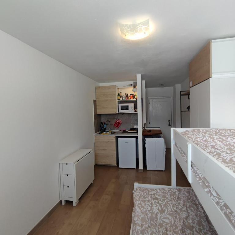 La Casa di Giorgia - Appartamento con 1 Camera da Letto - 2