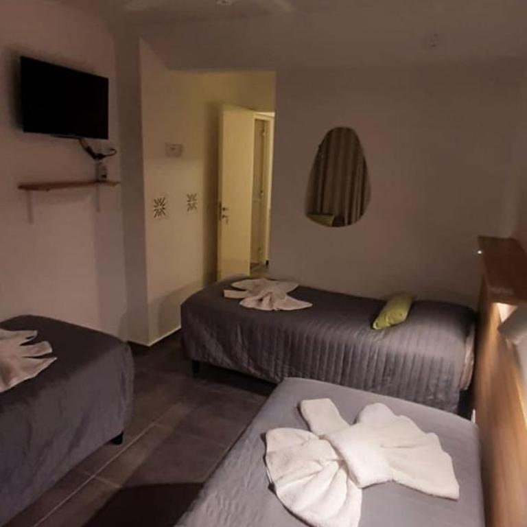 HOTEL TURIS Desayuno Incluido! - Comfort Triple Room - 4