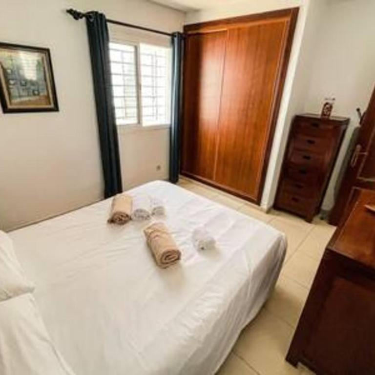 Beachfront Villa San Antonio with Private Heated Pool BBQ in the Heart of Corralejo by Amazzzing Travel - Villa - 27