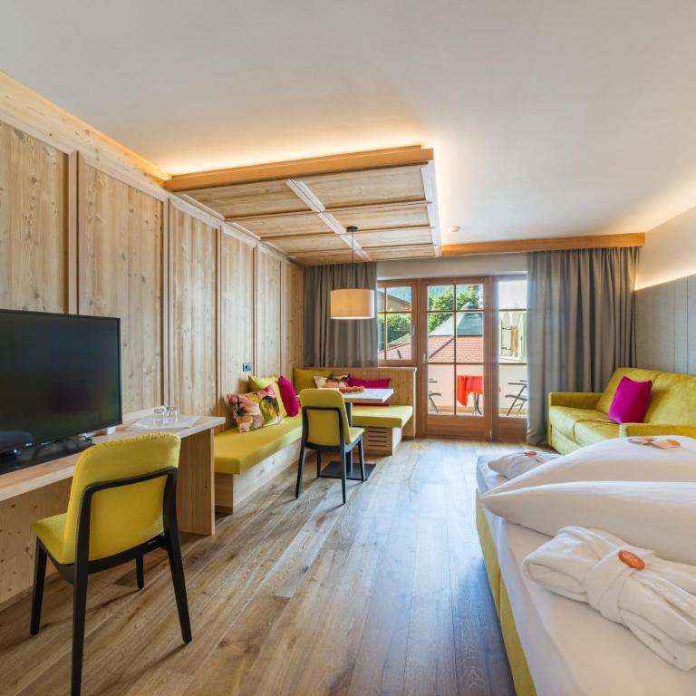 Mirabell Dolomites Hotel - Suite Junior con Vista Montagna - 2