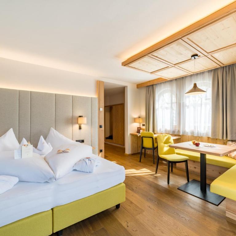 Mirabell Dolomites Hotel - Suite Junior con Vista Montagna - 4