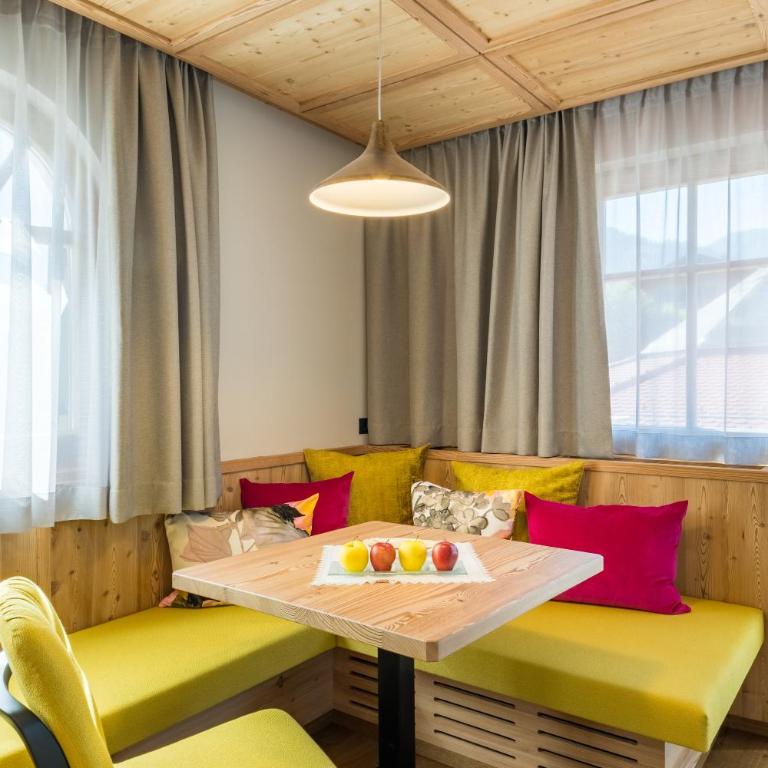 Mirabell Dolomites Hotel - Suite Junior con Vista Montagna - 3