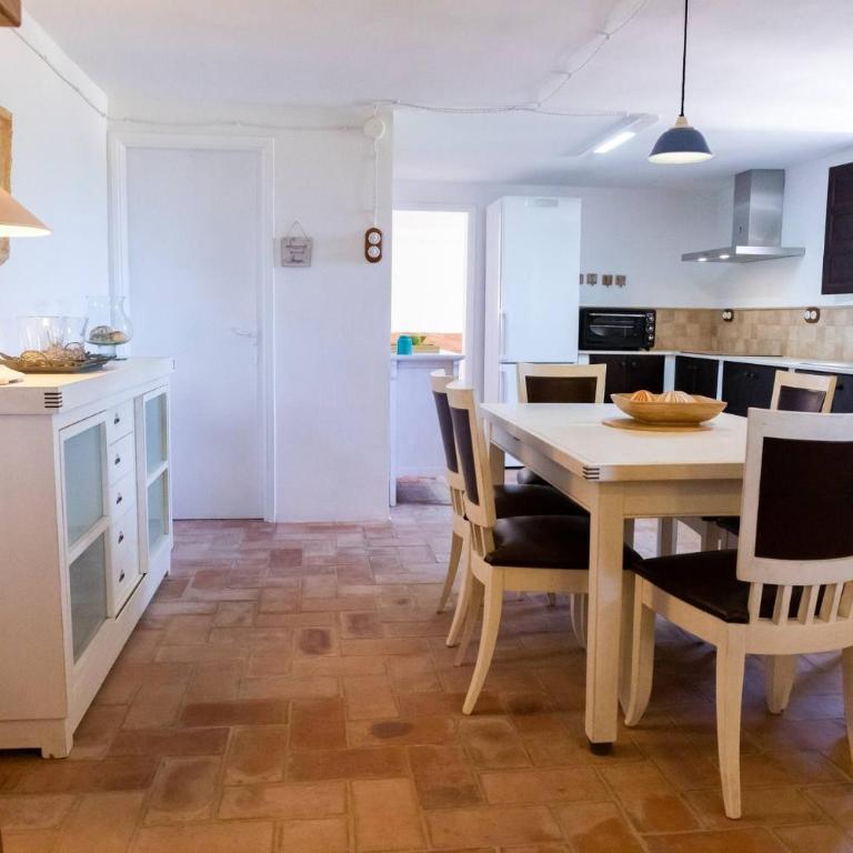 Santolina - Casa Rural en l'Ampolla con piscina privada, jardín y barbacoa - Deltavacaciones - Villa - 26