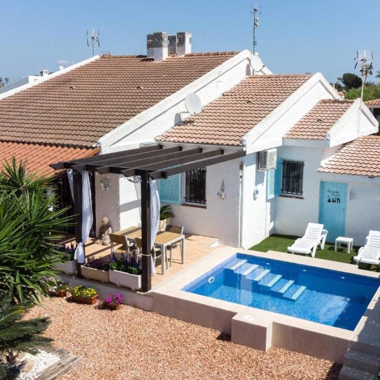 Agustina - Casa adosada en Riumar con jardín, barbacoa y cerca del mar - Deltavacaciones - Casa de 2 dormitorios - 3