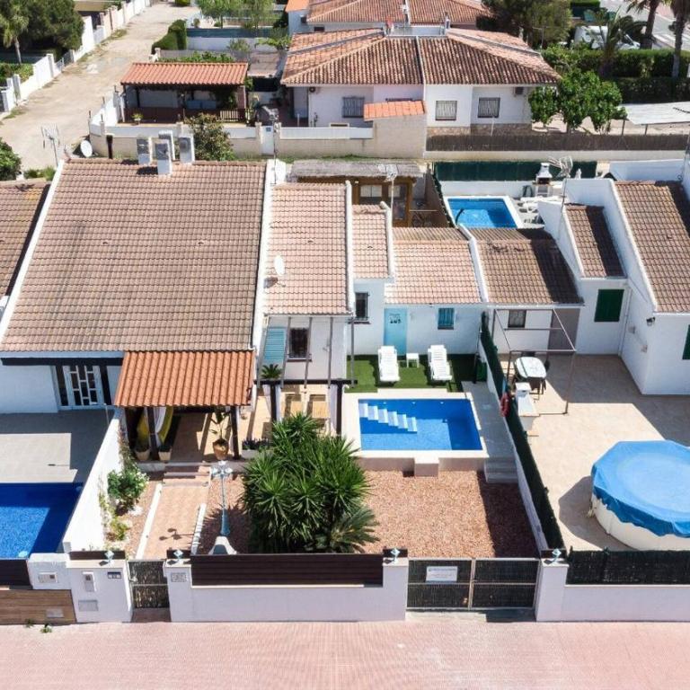 Agustina - Casa adosada en Riumar con jardín, barbacoa y cerca del mar - Deltavacaciones - Casa de 2 dormitorios - 10