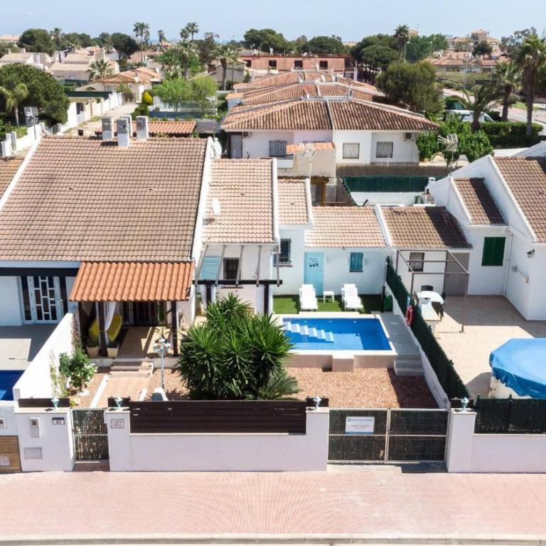 Agustina - Casa adosada en Riumar con jardín, barbacoa y cerca del mar - Deltavacaciones - Casa de 2 dormitorios - 11