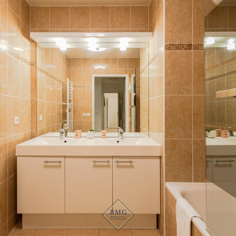 Disneyland Résidence Bmyguest - Three-Bedroom Apartment - 8
