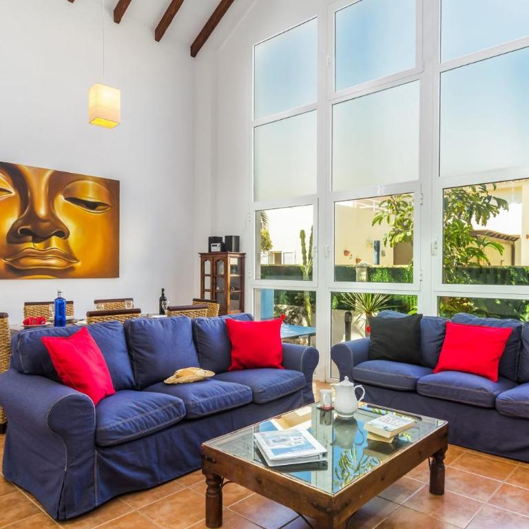 Villa Michelle by Villa Plus - Villa - 4