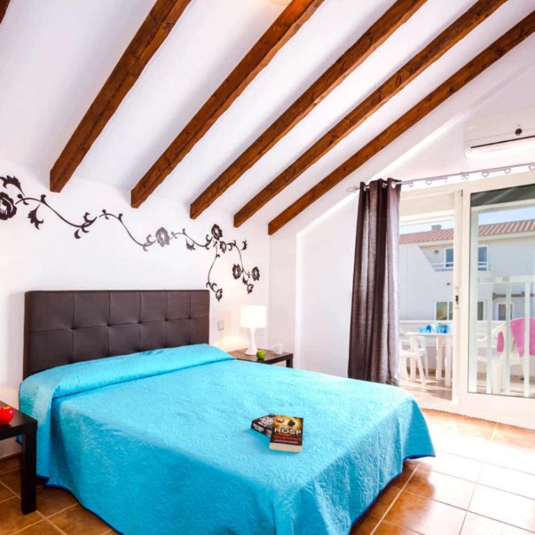 Villa Michelle by Villa Plus - Villa - 8