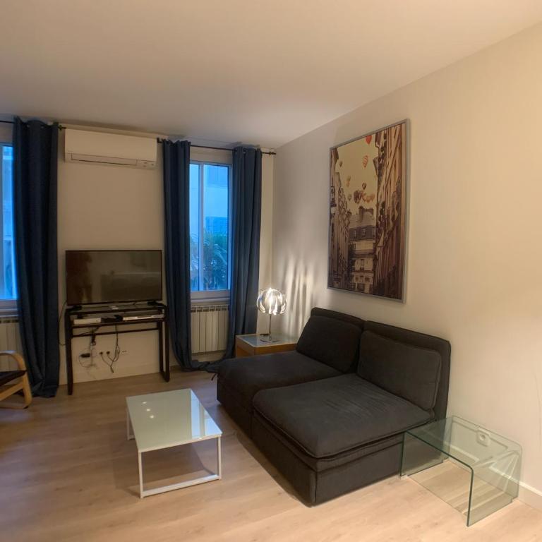 CLEMENCEAU Plage Palais Cannes - Appartement 2 Chambres - 13