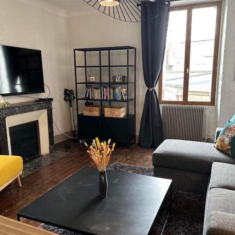 4 Pièces, 70m² en centre-ville - Appartement 2 Chambres - 14