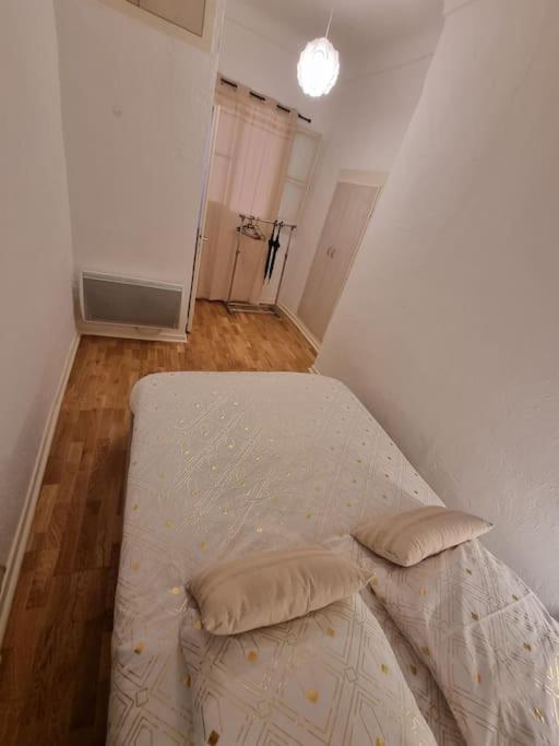 L'Escapade Fleurie - Joli 2 pièces centre historique de Grasse WIFI - One-Bedroom Apartment - 25