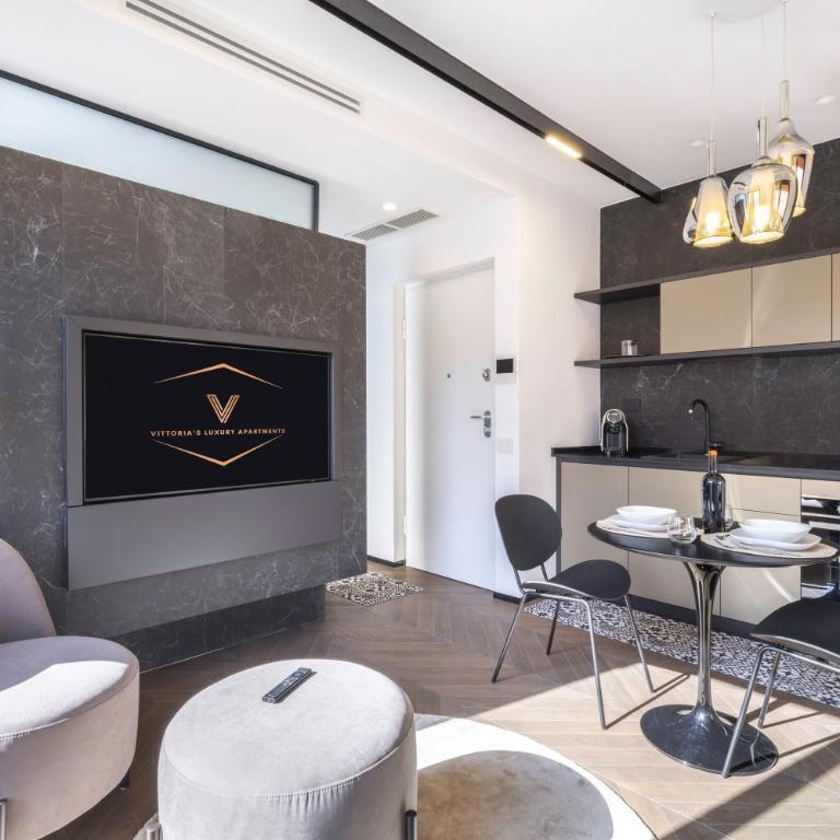 Vittoria's Luxury Apartment Cagliari - Appartamento Deluxe - 1