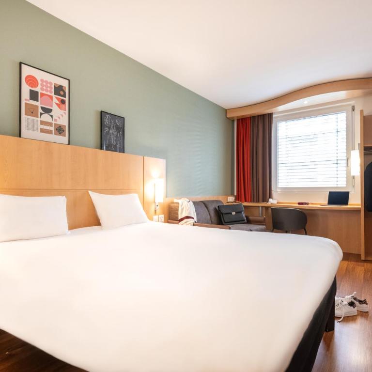 ibis Genève Centre Nations - Chambre Standard avec 1 Lit Double et 1 Canapé-Lit - 8