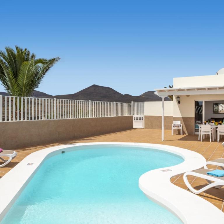 Villa Olivina 1 by Villa Plus - Villa - 10