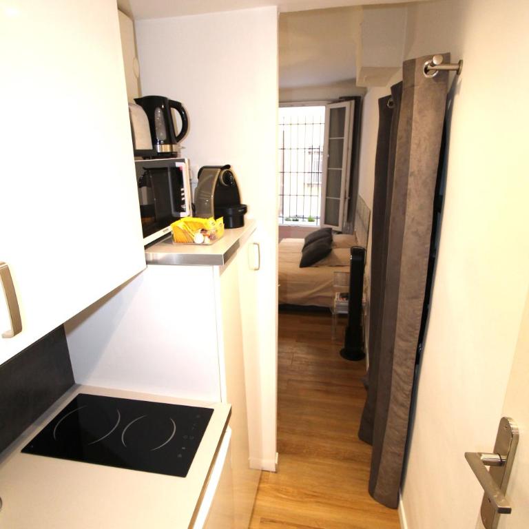 Studio centre historique derrière rue d'Italie - Climatisé - Appartement 1 Chambre - 10