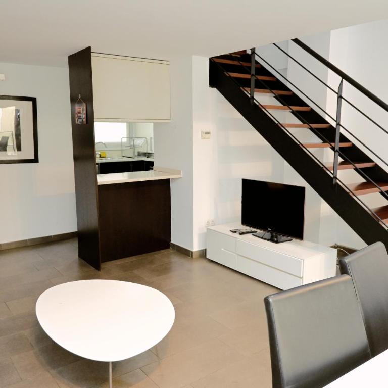 Homenfun Barcelona Paseo de Gracia Diagonal - One-Bedroom Apartment - 8