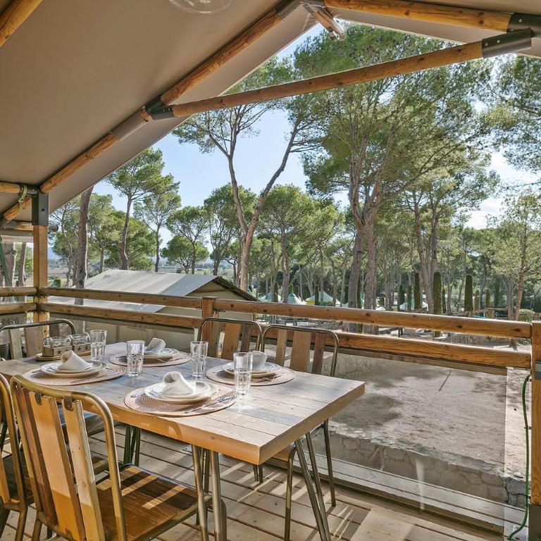 Càmping Castell Montgrí **** - Suite de 2 dormitorios - 2
